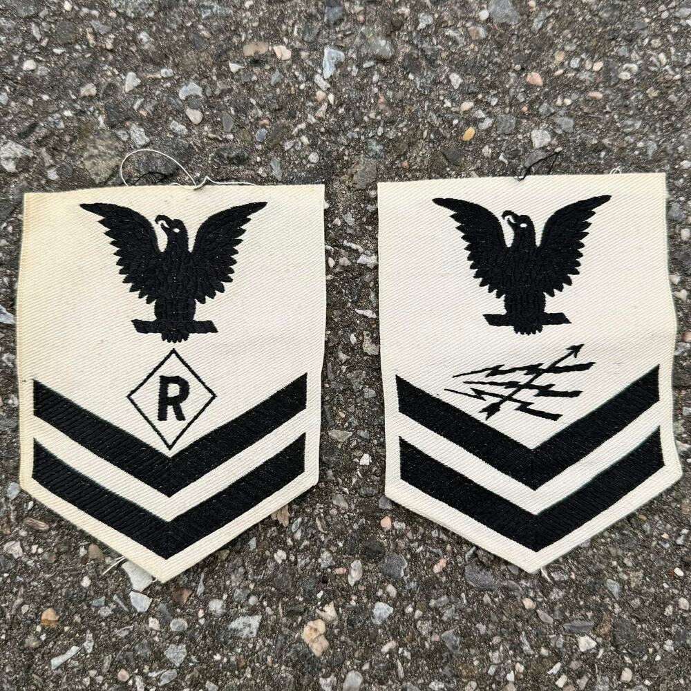 WWII US Navy Petty Officer 2nd Class Rating Badges - Radioman & Recruiter - Pair